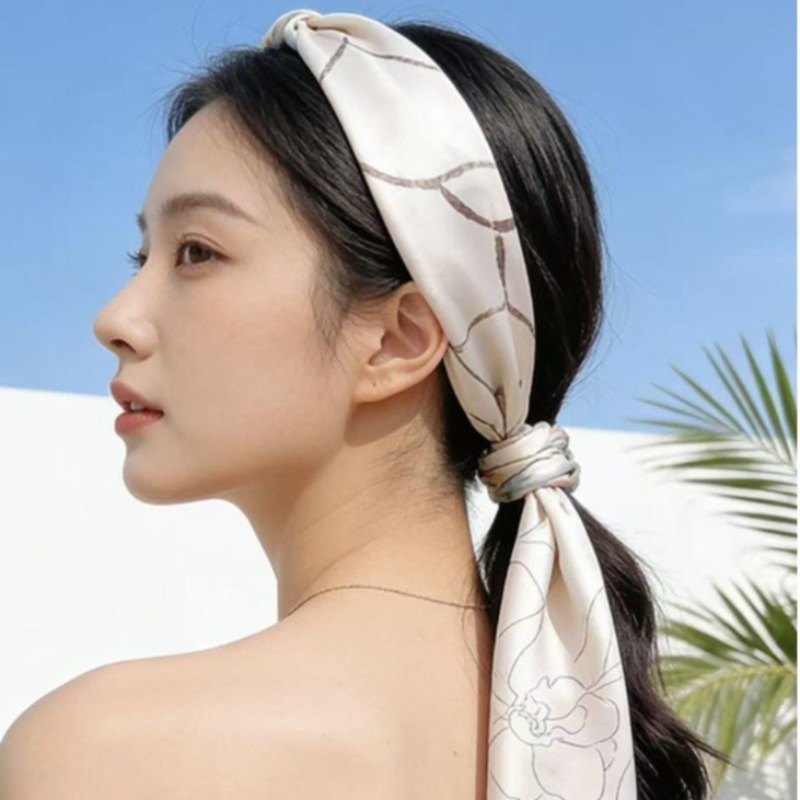 여성 고급 실크 새틴 스퀘어 스카프 우아한 꽃무늬 프린 - Discount Luxury Bags 리뷰 및 가격